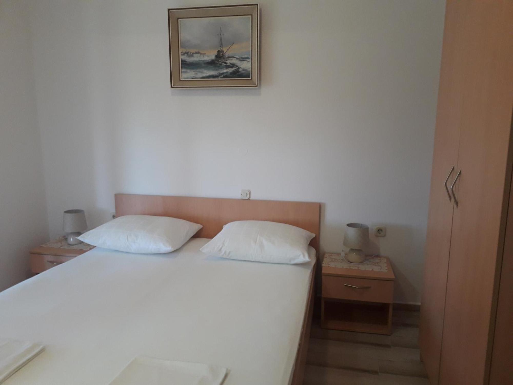 Apartmani Roza Lopar Cameră foto